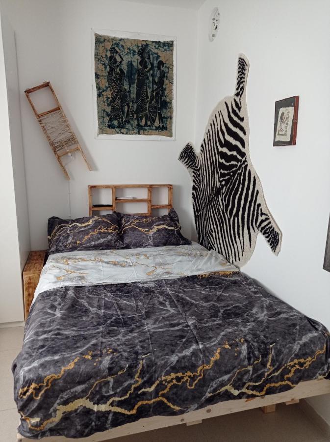 New! Great Location! Vibrant Downtown, Talpiot Market, Flea Market, Carmel Beach, Close To Everywhere Διαμέρισμα Χάιφα Εξωτερικό φωτογραφία