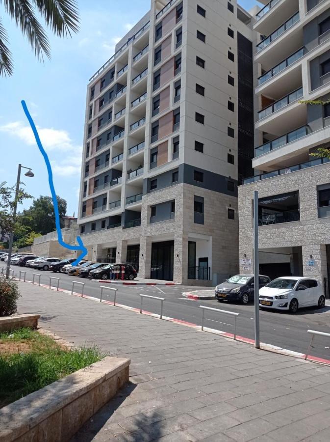 New! Great Location! Vibrant Downtown, Talpiot Market, Flea Market, Carmel Beach, Close To Everywhere Διαμέρισμα Χάιφα Εξωτερικό φωτογραφία